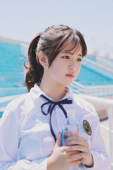 美竹凉子